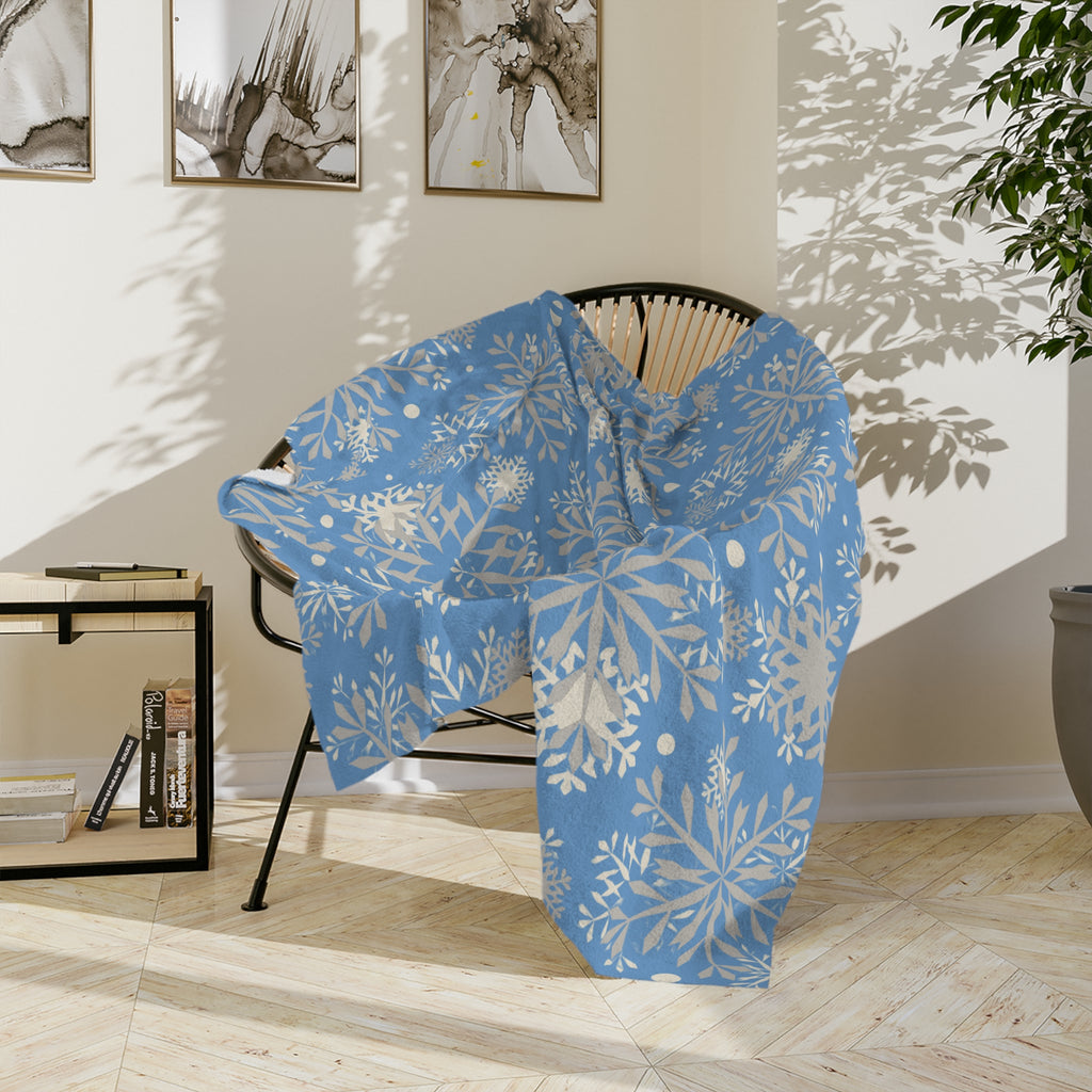 Cozy Winter Blanket, Soft Microfiber Throw for Christmas, Snowflake Design, Holiday Decor, Warm Gift