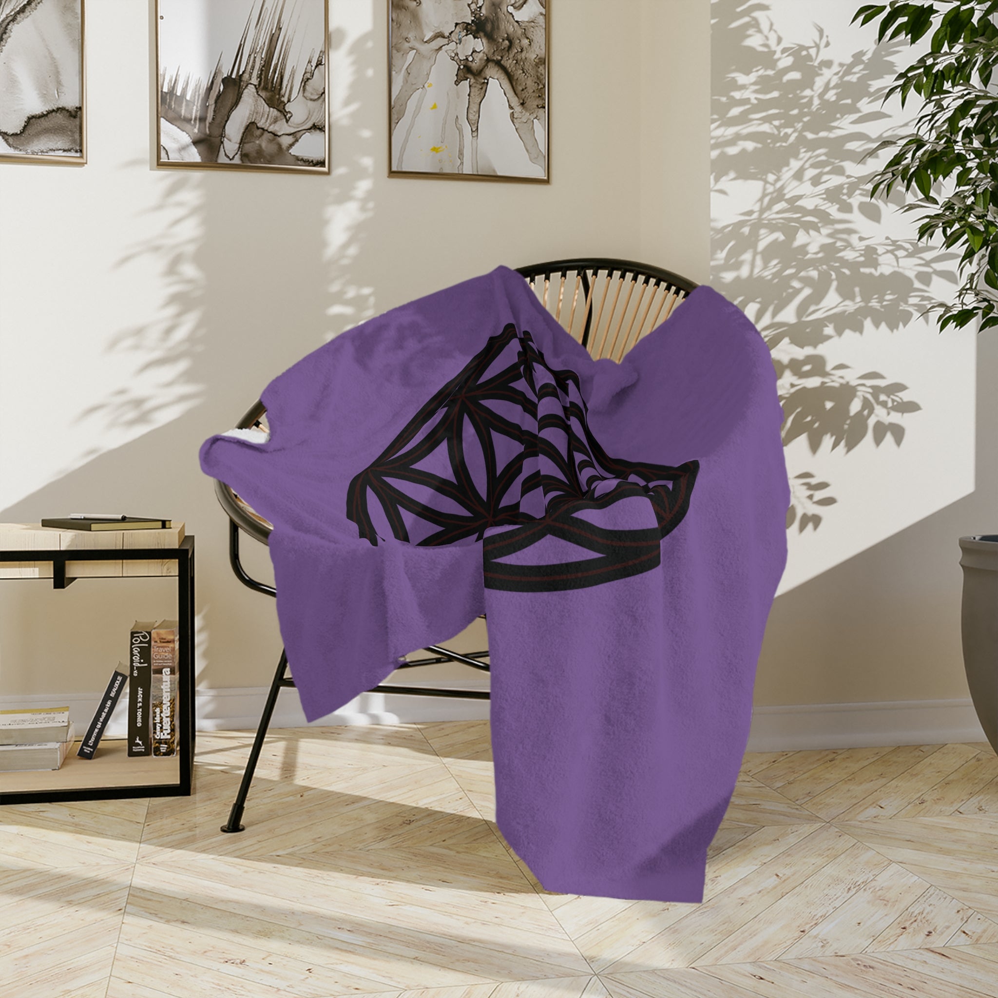 Lavender Velveteen Microfiber Blanket with Flower of Life Design, Cozy Throw for Meditation, Home Decor, Gift for Yoga Lovers