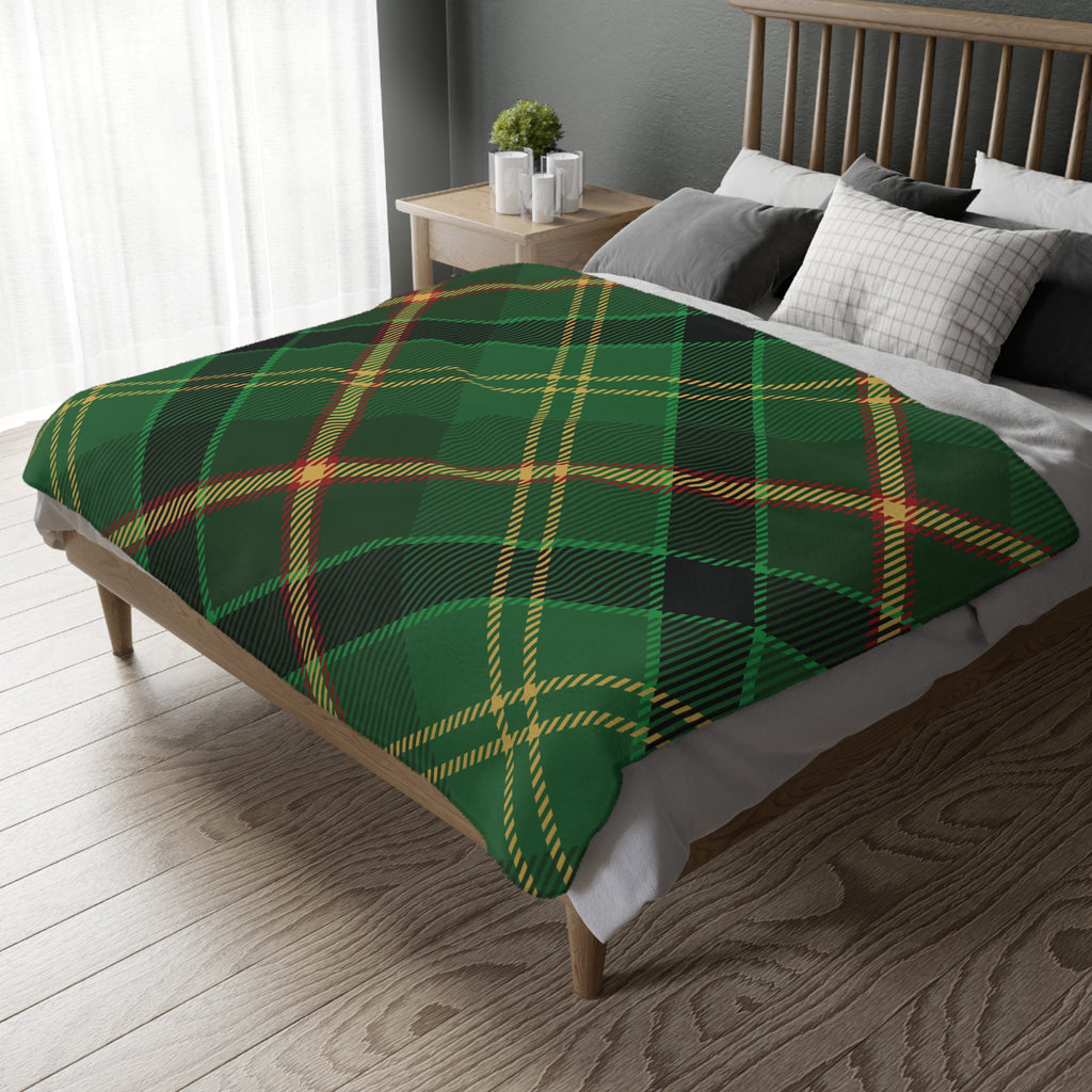Cozy Plaid Velveteen Microfiber Blanket, Two-Sided Print, Perfect Gift for Cozy Nights, Home Decor, Holiday Snuggles, Green Blanket