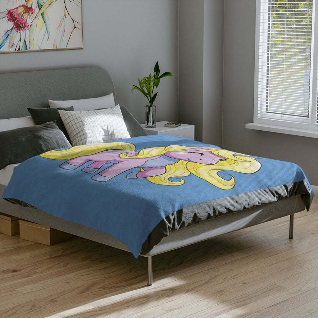 Cozy Unicorn Velveteen Blanket, Soft Fleece Blanket, Kids Dream Blanket, Cute Bedroom Decor, Magical Gift Idea