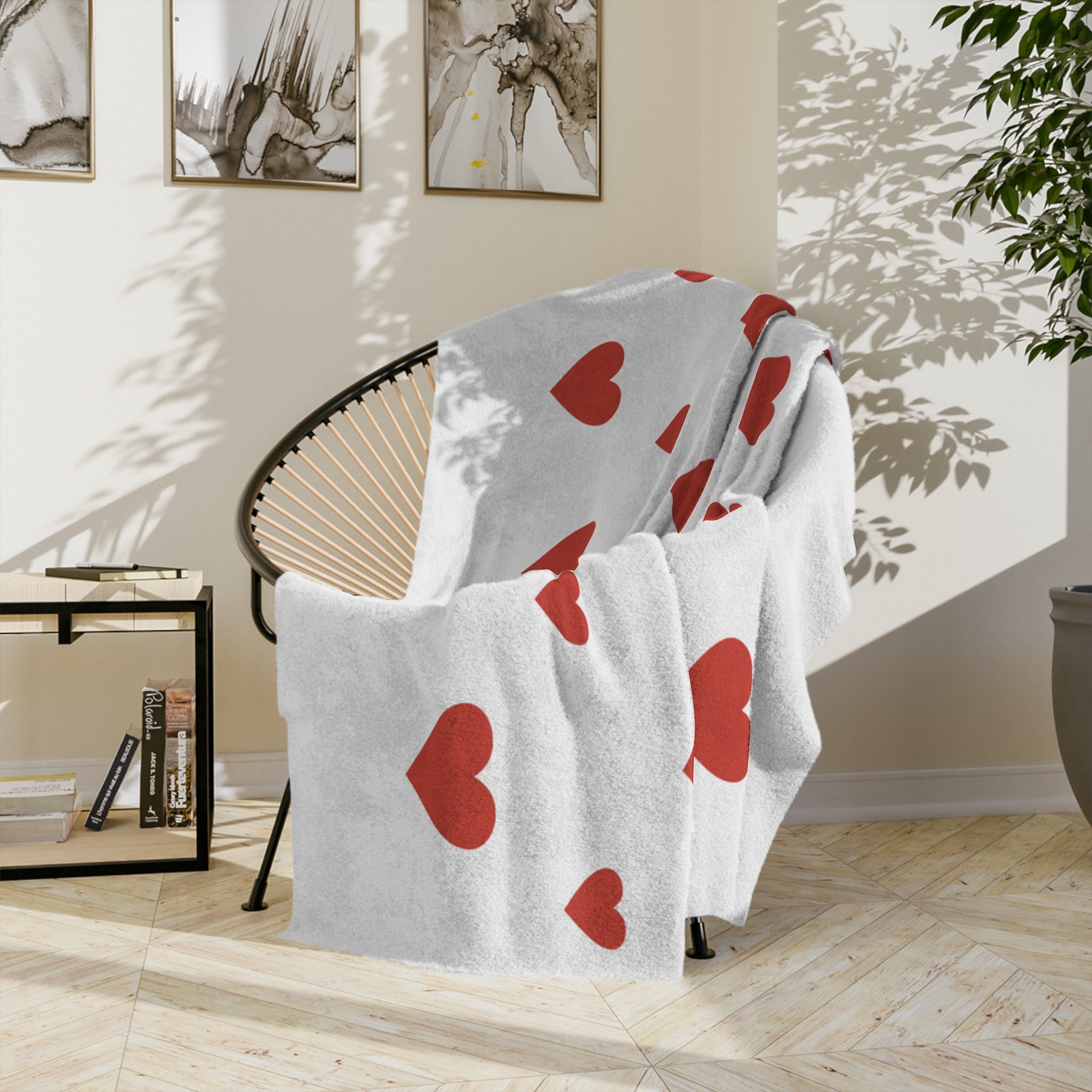 Cozy Heart Pattern Blanket - Perfect for Valentine's Day, Home Décor, Gifts, Snuggling, Soft Microfiber Blanket